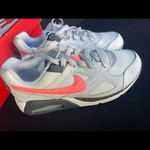 Nike Youth Air Max IVO (GS) - New